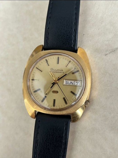 Bulova Accuquartz Vintage - 1979 - Aeon Vintage Watches